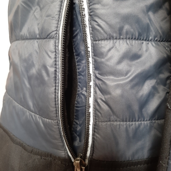 Gerry Black & Gray Boys XL Quilted Hooded Jacket with zipper - Picture 9 of 9